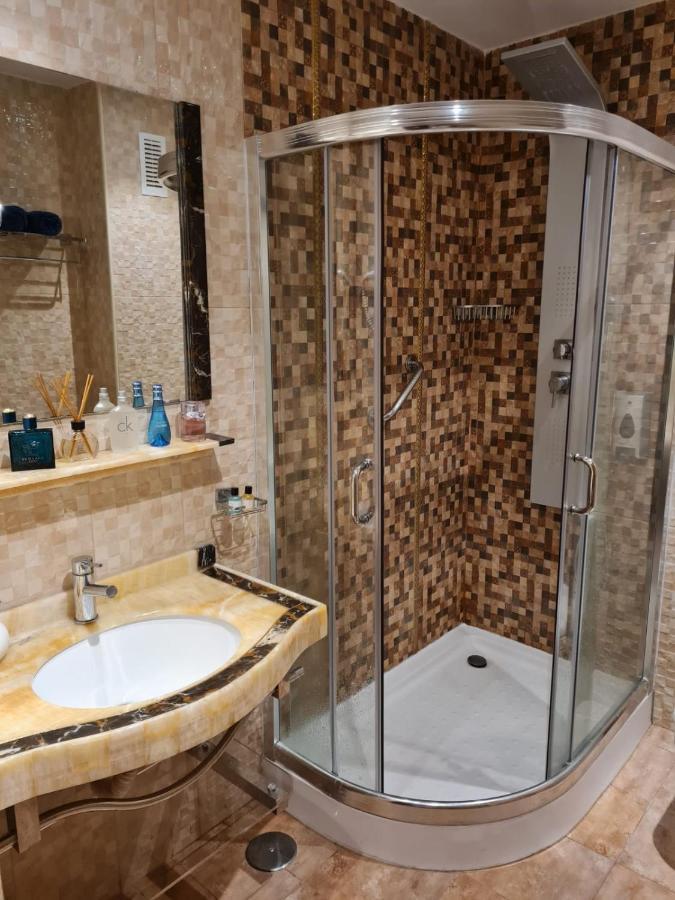 Apartament Casa Diamarin 1 *